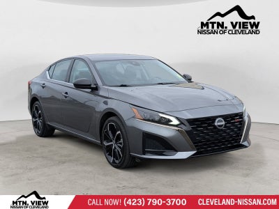 2025 Nissan Altima SR
