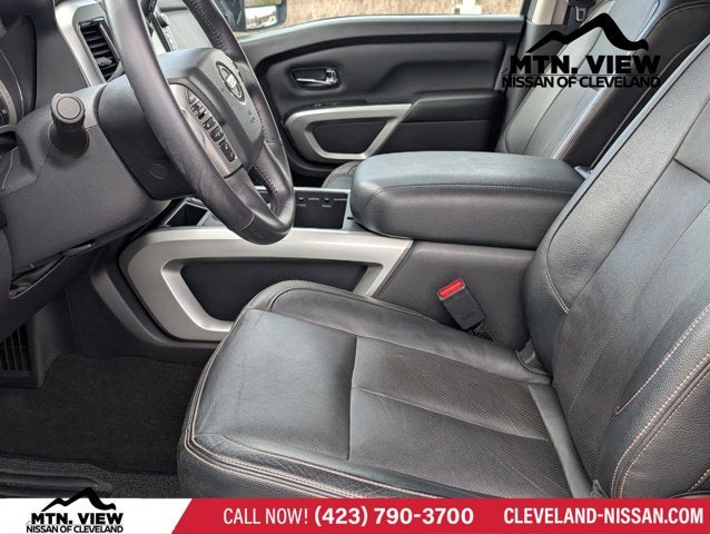 2019 Nissan Titan SV