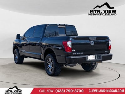 2020 Nissan Titan SV