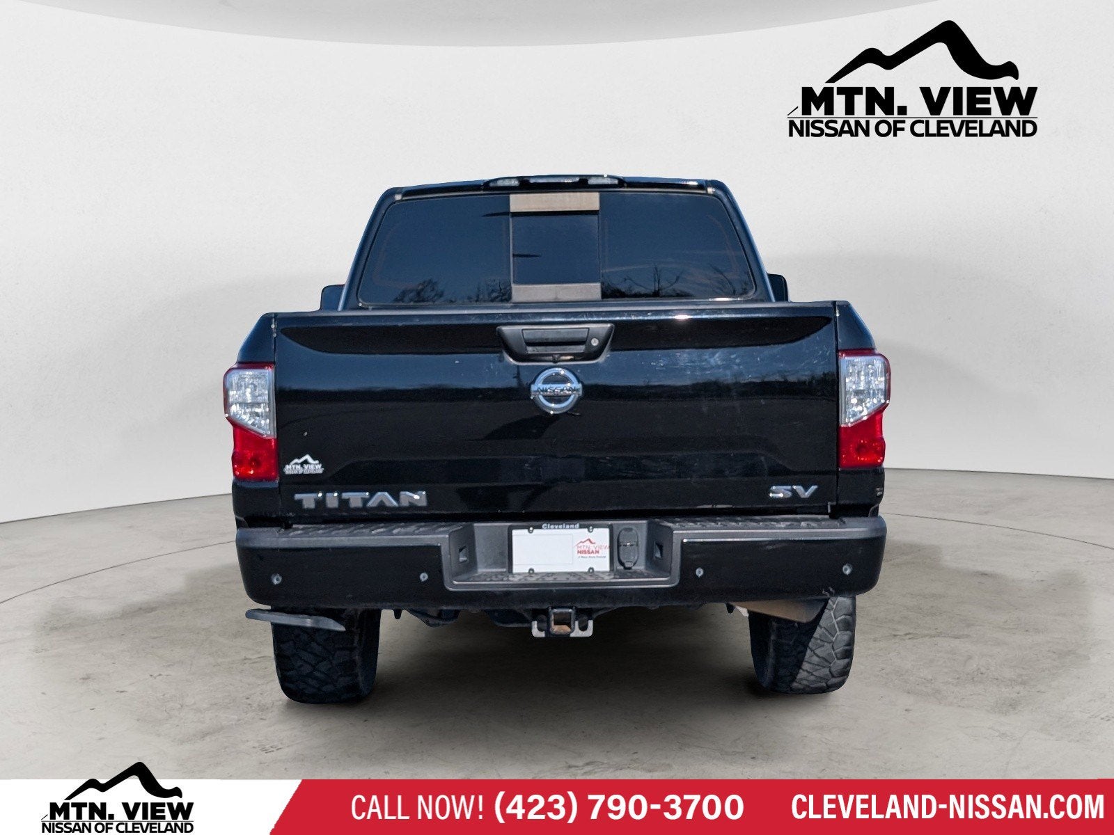 2020 Nissan Titan SV