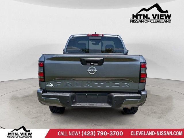 2025 Nissan Frontier SV