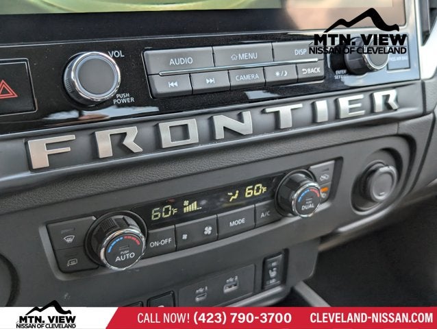 2025 Nissan Frontier SV