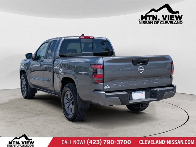 2025 Nissan Frontier SV