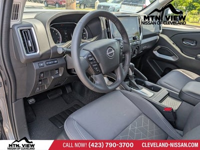 2025 Nissan Frontier SV