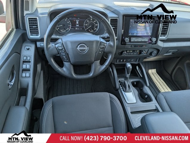 2024 Nissan Frontier SV