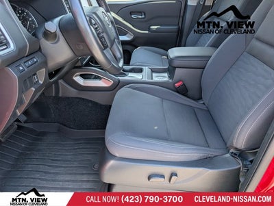 2024 Nissan Frontier SV