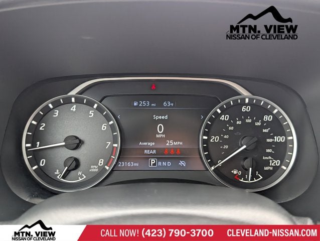 2024 Nissan Frontier SL