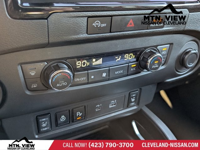 2024 Nissan Frontier SV