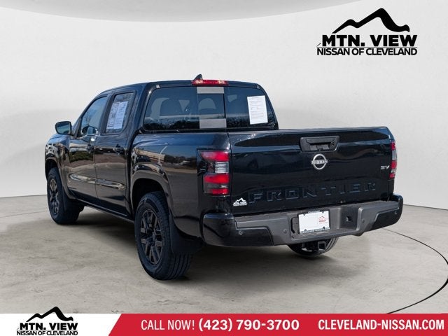 2024 Nissan Frontier SV