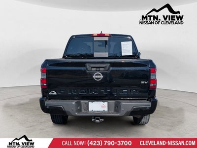 2024 Nissan Frontier SV