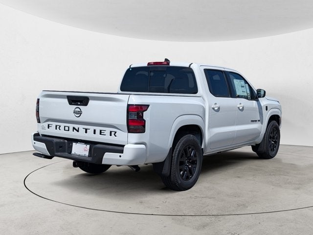 2027 Nissan Frontier SV