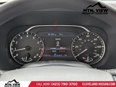 2024 Nissan Frontier SV