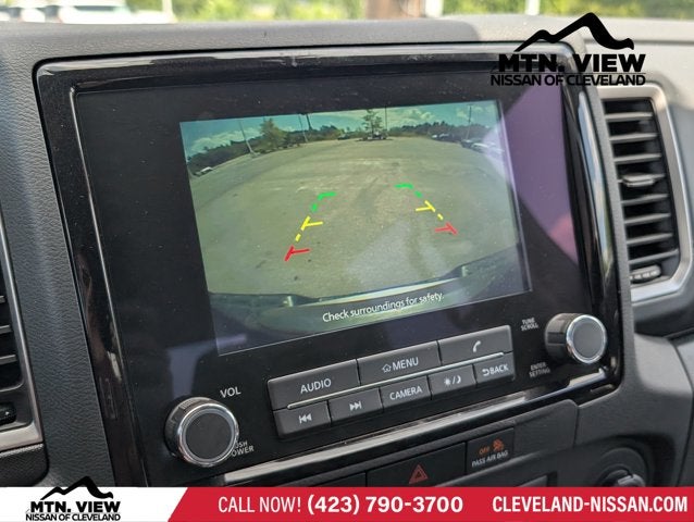 2024 Nissan Frontier SL