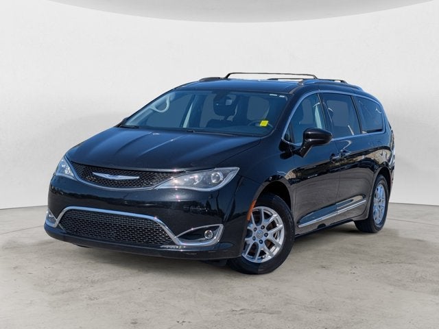 Used 2020 Chrysler Pacifica Touring L with VIN 2C4RC1BG2LR269089 for sale in Mcdonald, TN