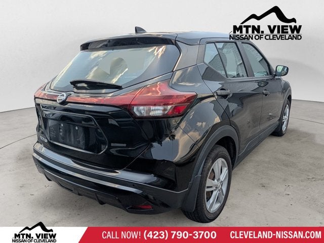 2021 Nissan Kicks S