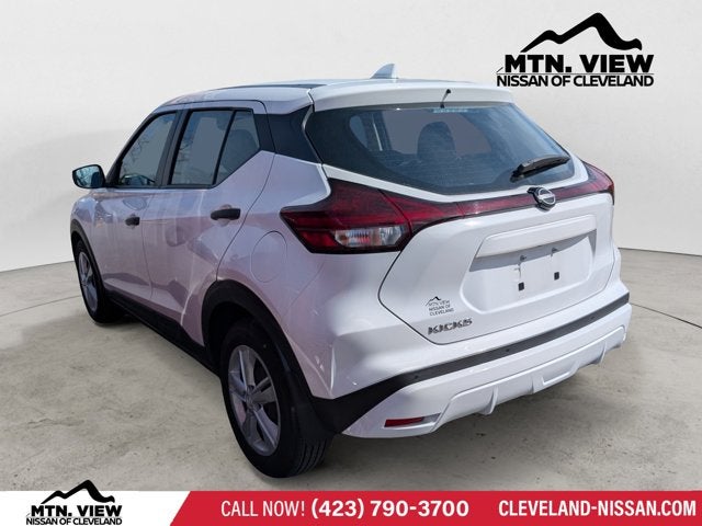 2023 Nissan Kicks S