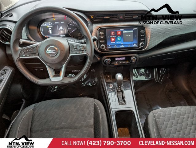 2021 Nissan Kicks SV