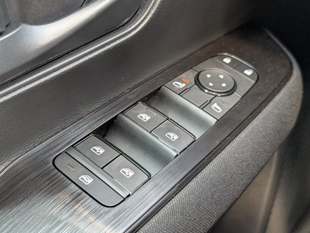 2027 Nissan Kicks S