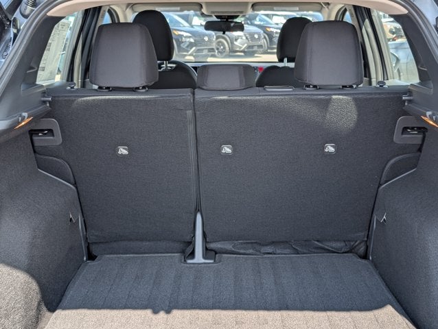 2027 Nissan Kicks S