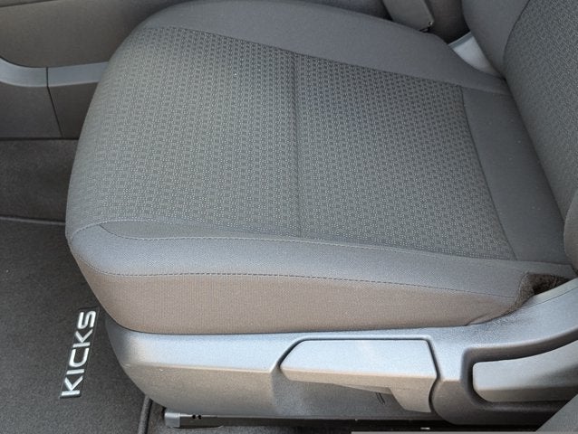 2027 Nissan Kicks S