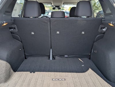 2027 Nissan Kicks SV
