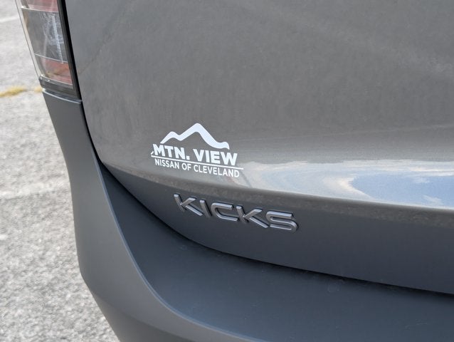 2027 Nissan Kicks SV