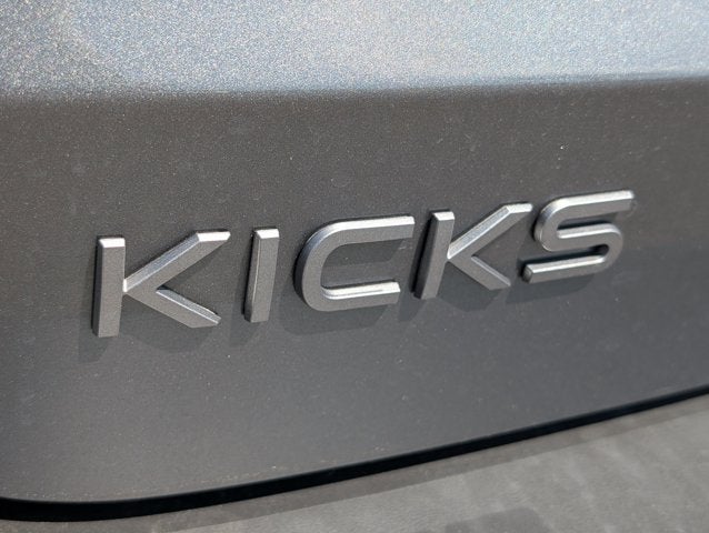 2027 Nissan Kicks SV