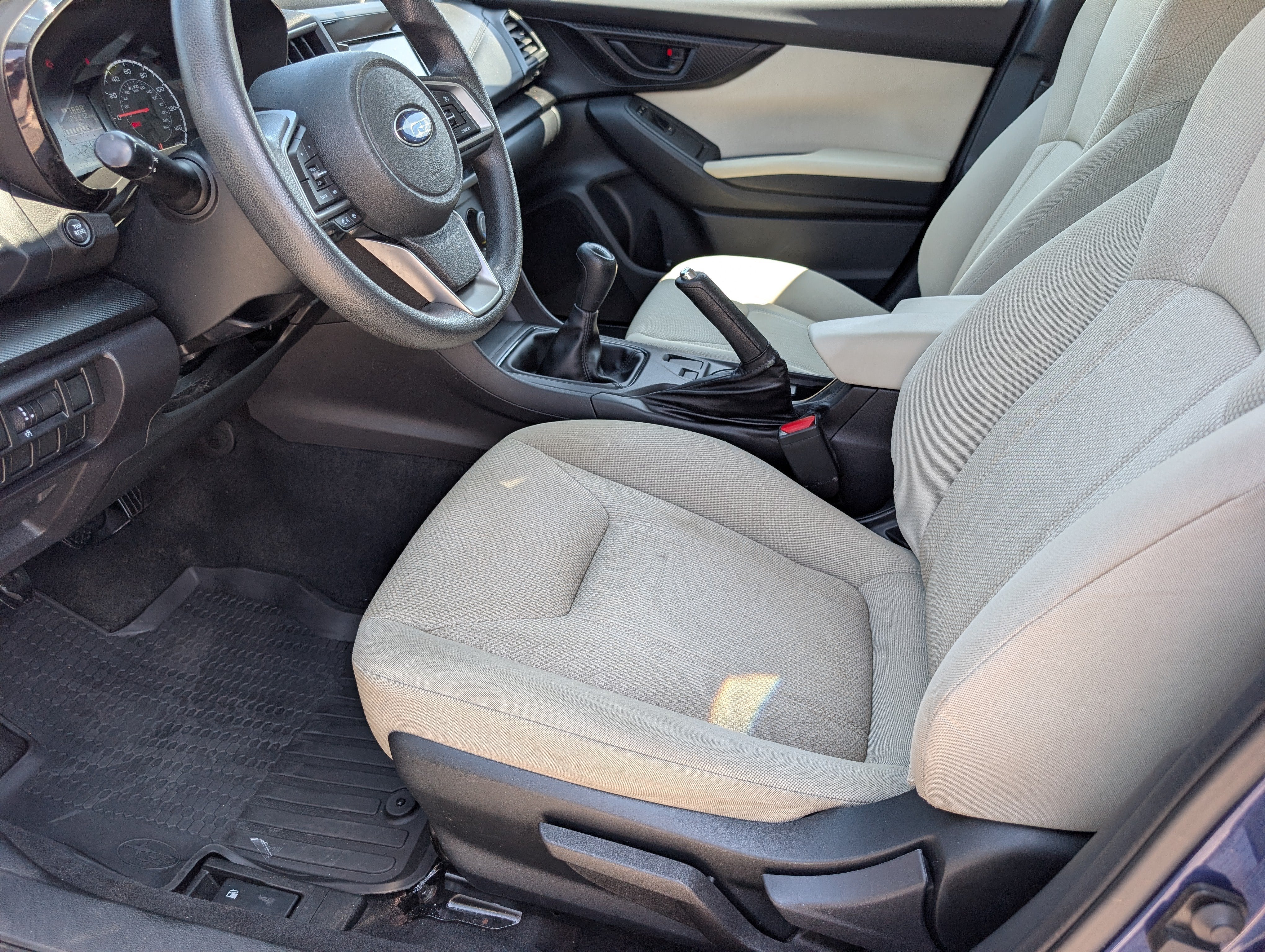 2017 Subaru Impreza 2.0i