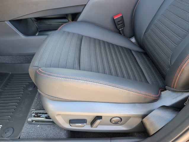 2027 Nissan Rogue Rock Creek