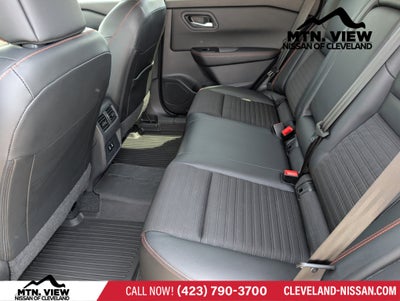 2025 Nissan Rogue Rock Creek