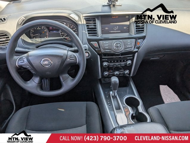 2020 Nissan Pathfinder S