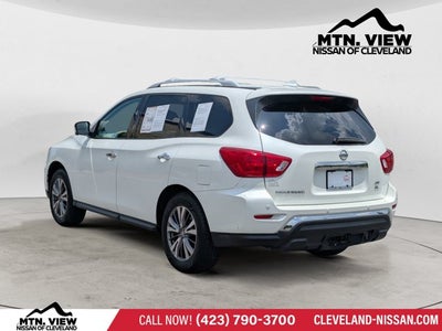 2019 Nissan Pathfinder SL