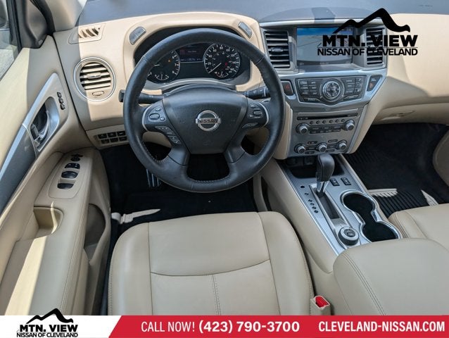 2019 Nissan Pathfinder SL