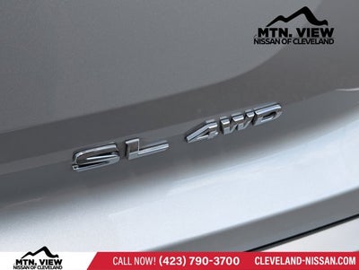 2025 Nissan Pathfinder SL