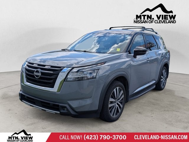 2022 Nissan Pathfinder Platinum