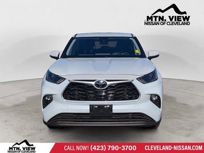 2022 Toyota Highlander LE