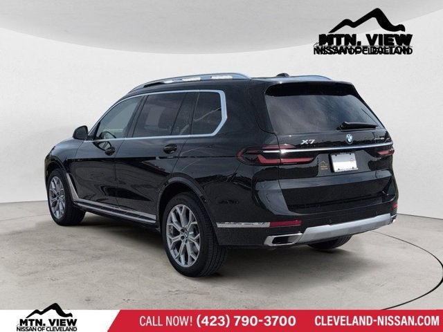 2025 BMW X7 xDrive40i