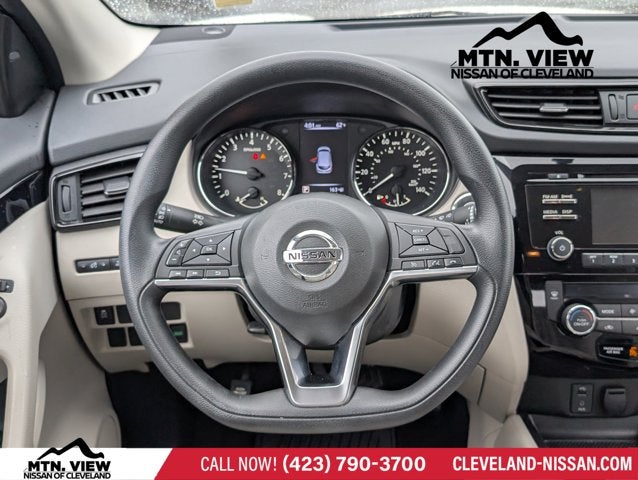 2018 Nissan Rogue Sport SV