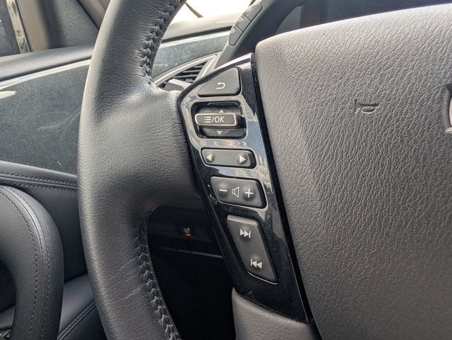 2023 Nissan Armada SV