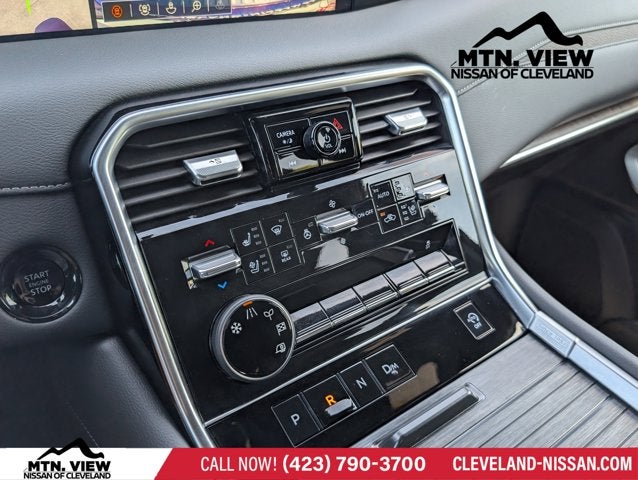 2025 Nissan Armada Platinum