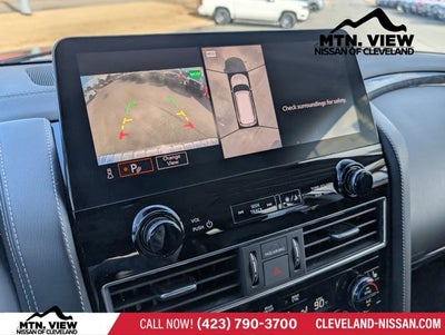 2024 INFINITI QX80 LUXE