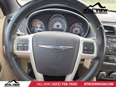 2012 Chrysler 200 Touring