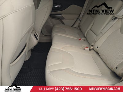 2019 Jeep Cherokee Latitude