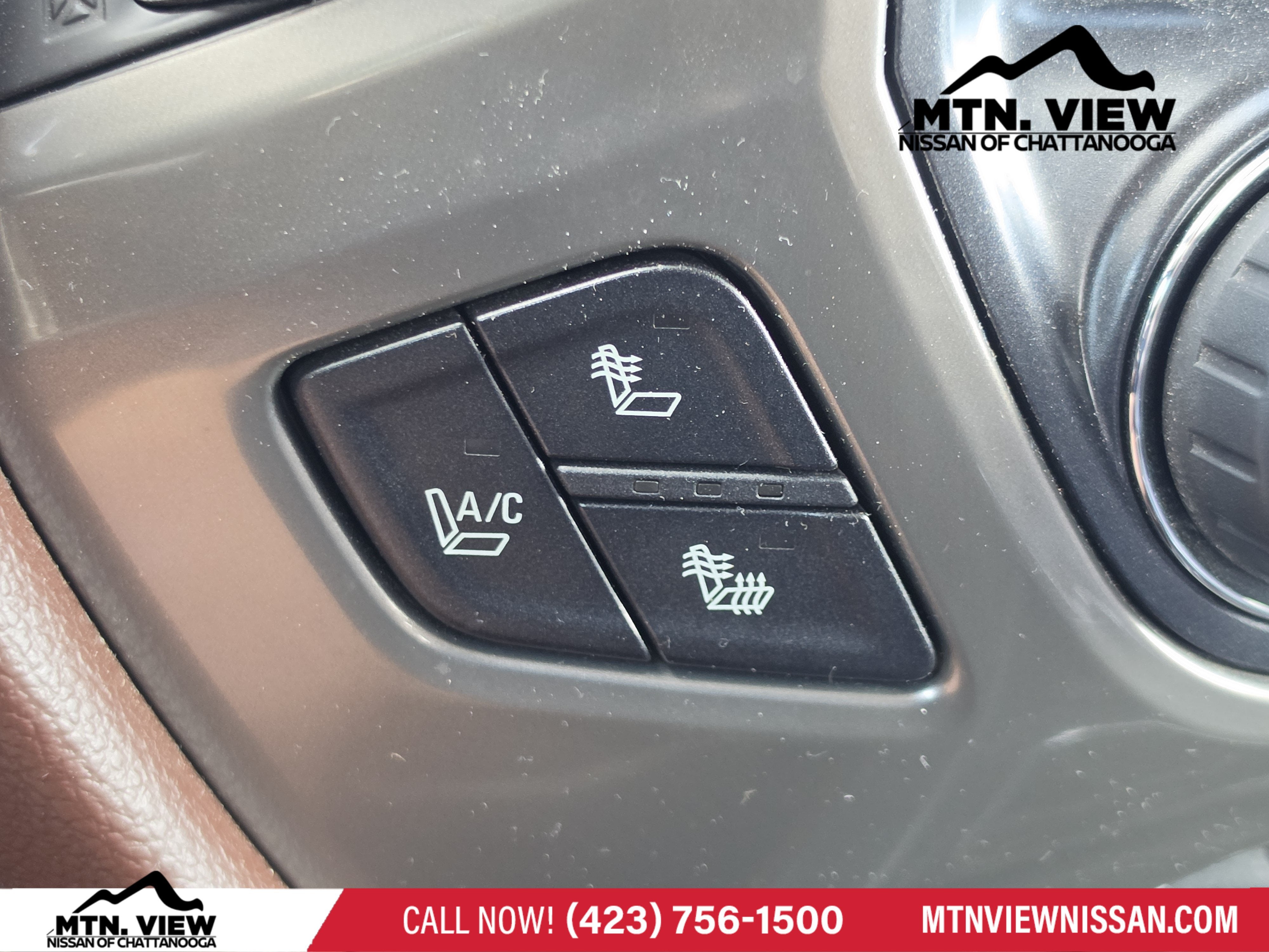 2015 Chevrolet Silverado 3500HD Built After Aug 14 High Country