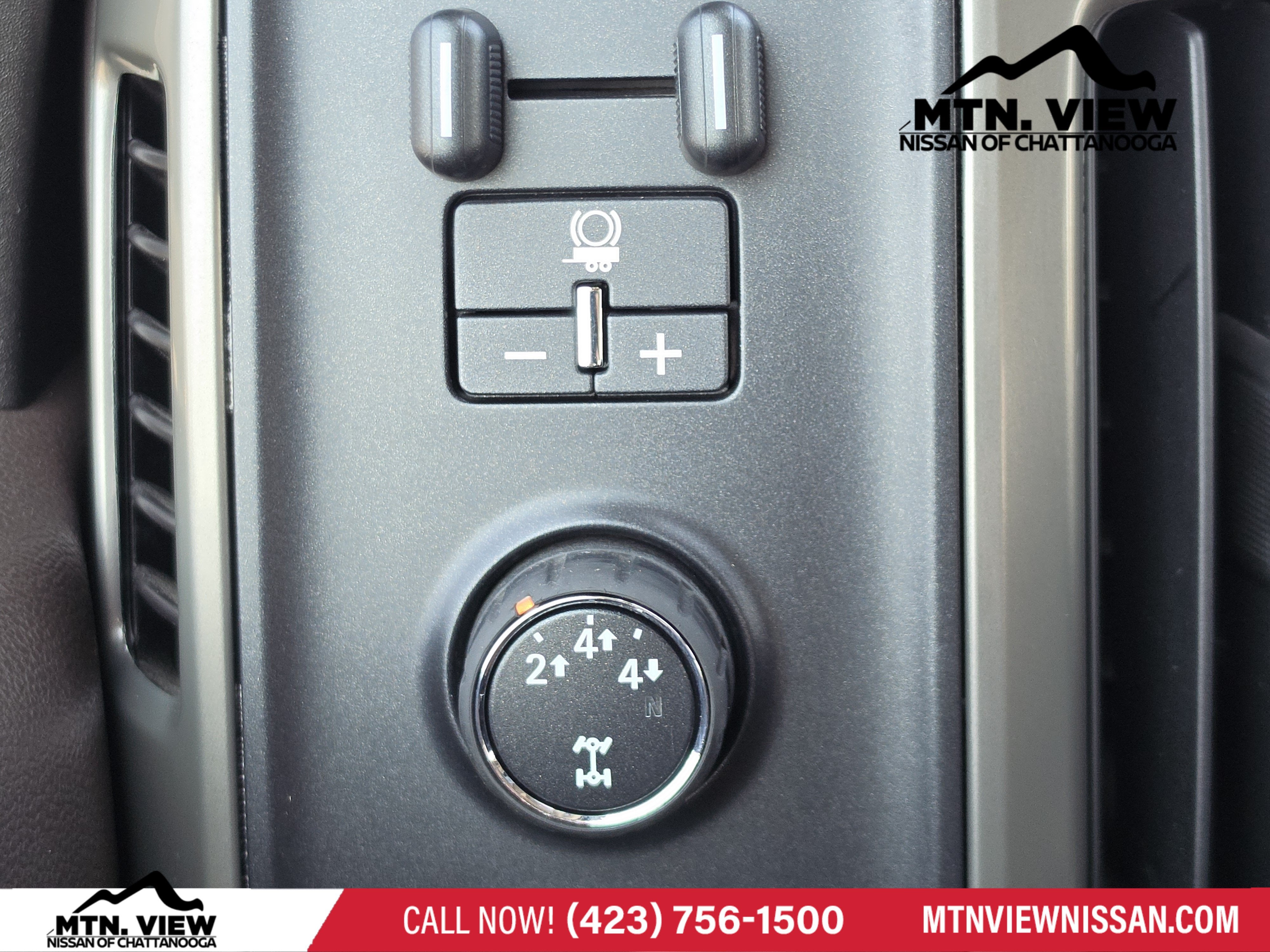 2015 Chevrolet Silverado 3500HD Built After Aug 14 High Country