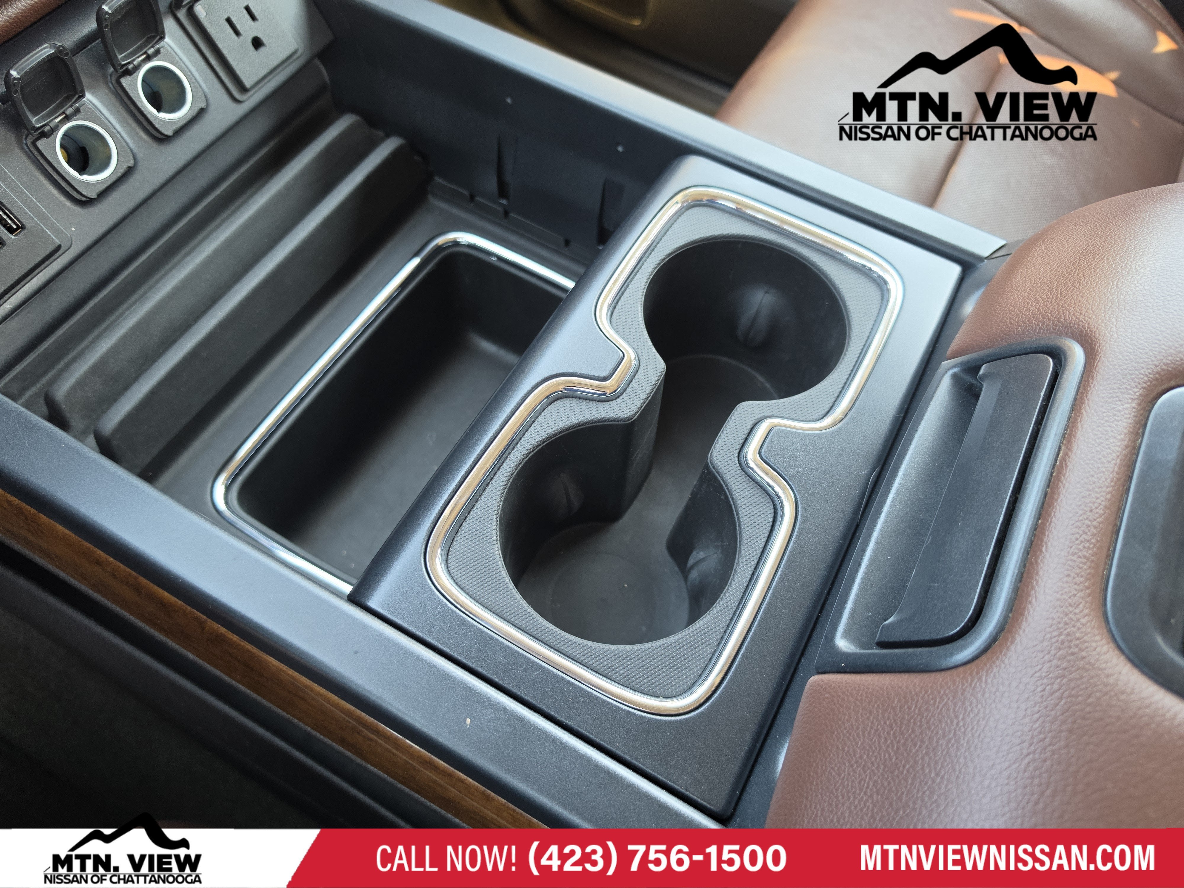 2015 Chevrolet Silverado 3500HD Built After Aug 14 High Country