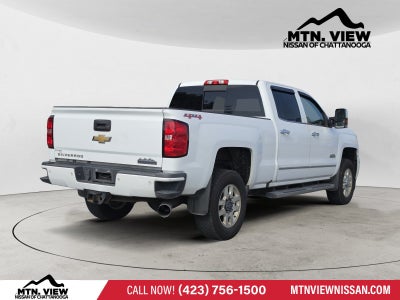 2015 Chevrolet Silverado 3500HD Built After Aug 14 High Country