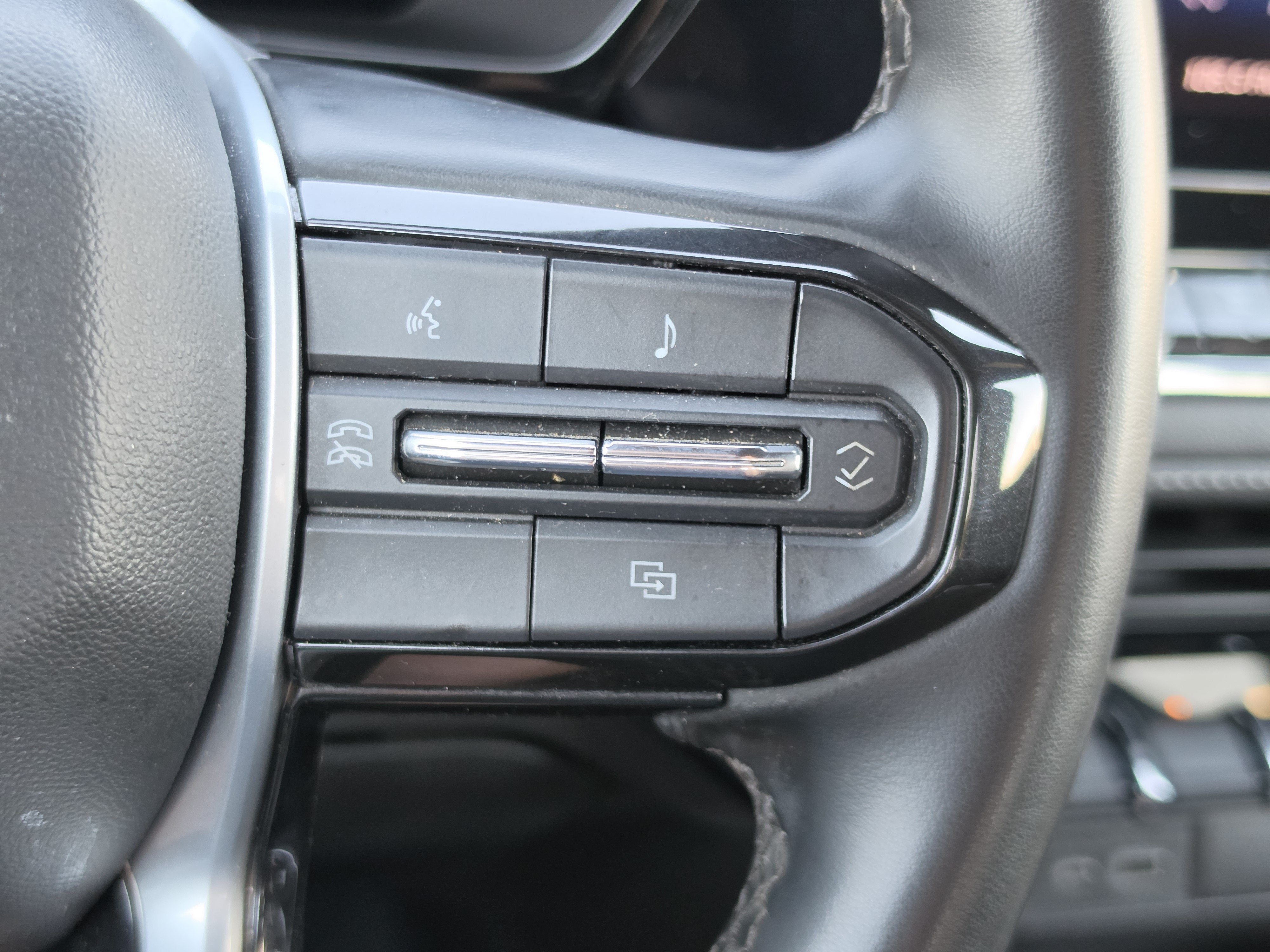 2023 Chevrolet Colorado 2WD LT