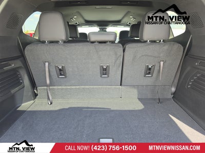 2025 GMC Acadia AWD AT4