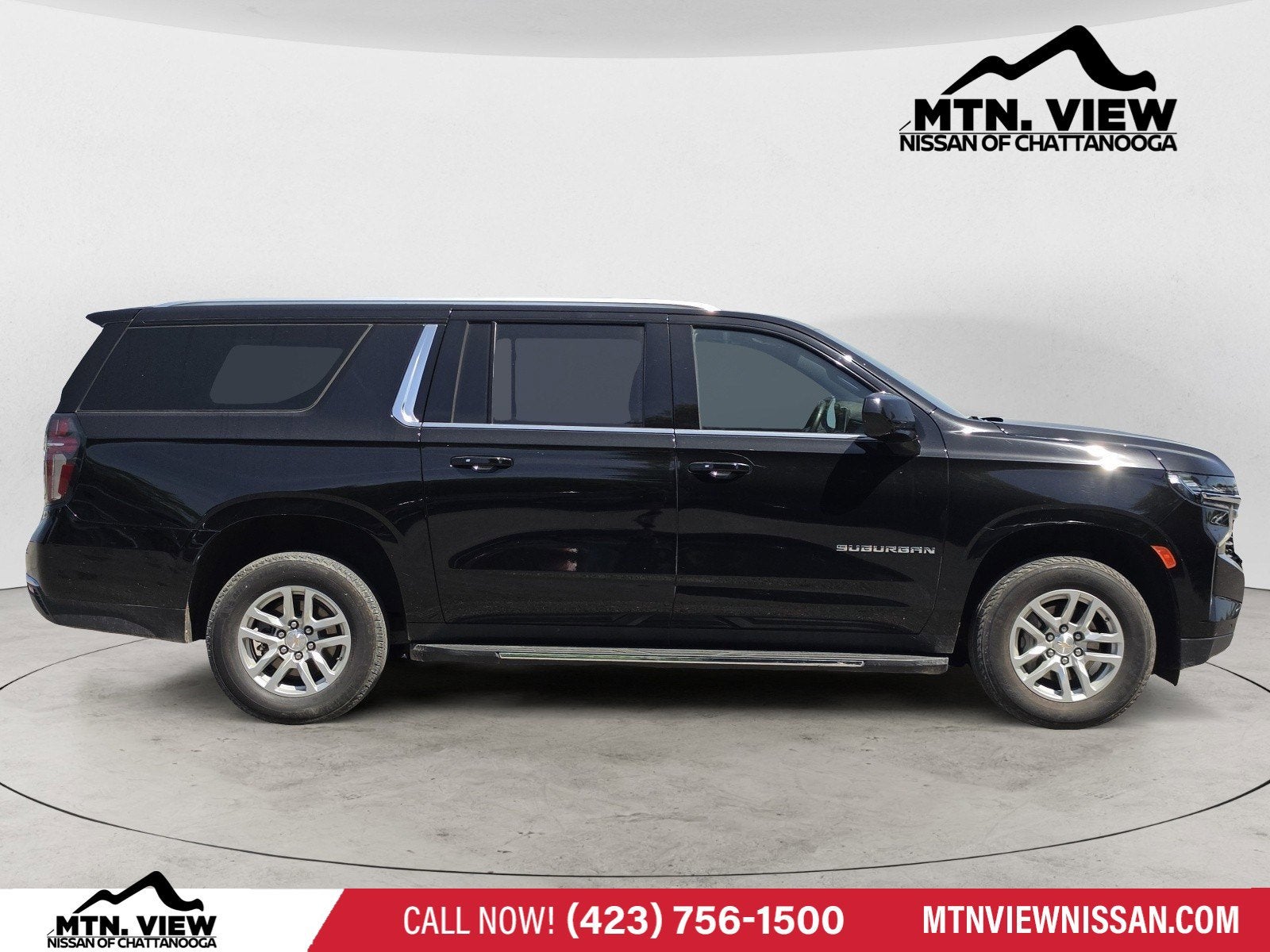 2024 Chevrolet Suburban LT